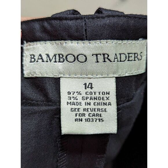 Bamboo Trader Size 14 Black Stretch Denim Skirt with Polka Dot Belt - Picture 3 of 3